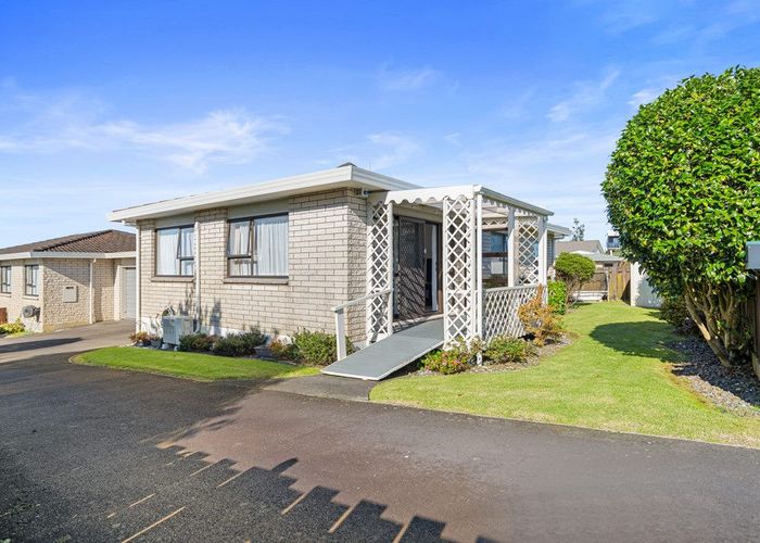  at 40A Cambridge Road, Judea, Tauranga