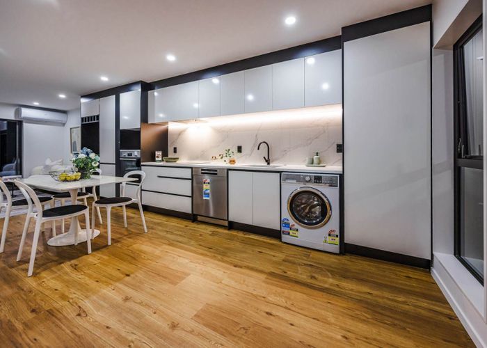  at 2 / 1 Photinia Place, Botany Downs, Manukau City, Auckland