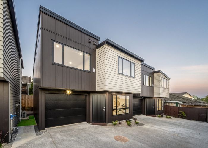 at 24A-F Roberts Road, Glenfield, North Shore City, Auckland