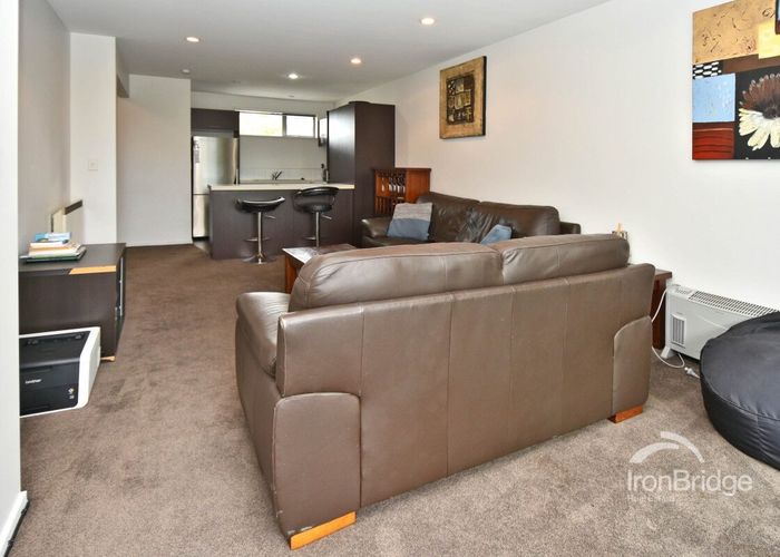  at 9/106 Bealey Avenue, City Centre, Christchurch City, Canterbury