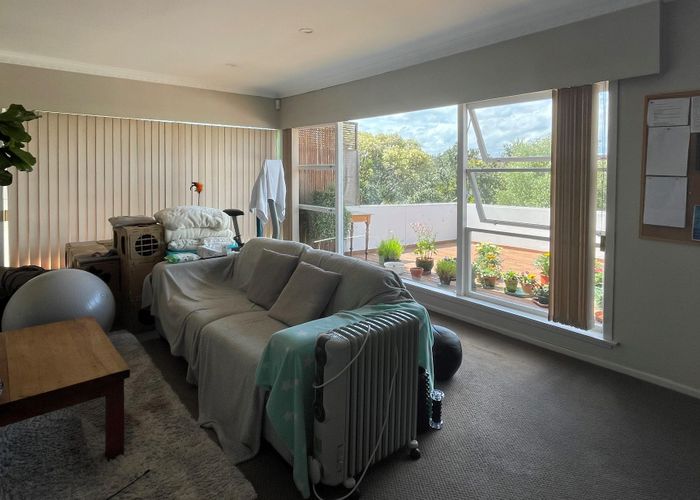  at 129 Forrest Hill Road, Forrest Hill, Auckland