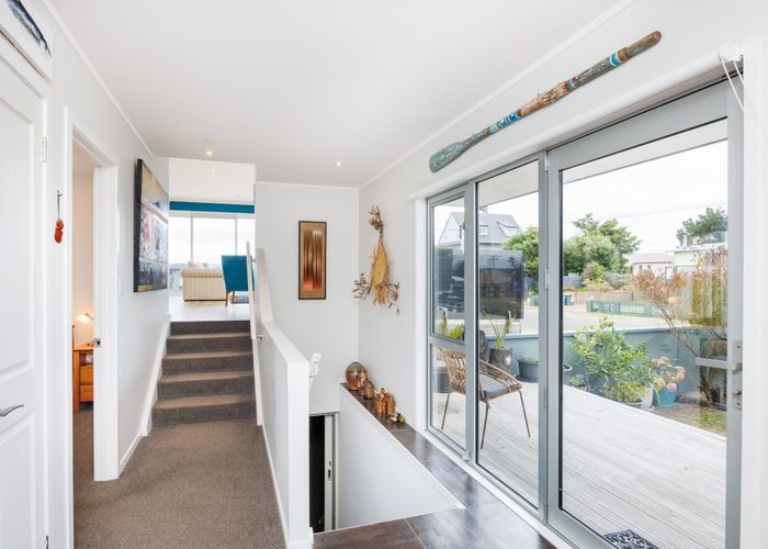  at 18 Robbie Street, Foxton Beach, Foxton