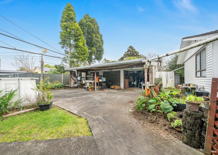  at 15 McEntee Street, Papakura, Papakura