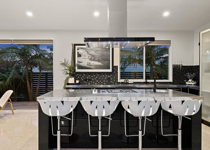  at 10 Patiki place, Omaha, Auckland