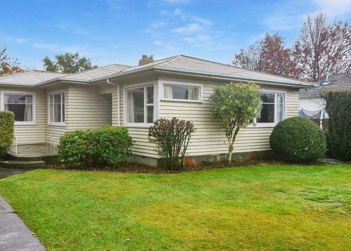  at 110 Vagues Road, Northcote, Christchurch