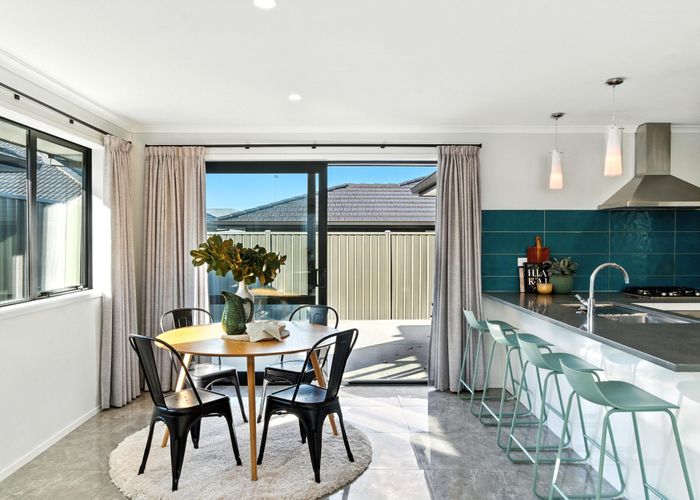  at 7 Raynor Crescent, Pyes Pa, Tauranga, Bay Of Plenty
