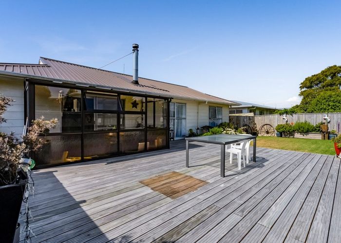  at 24 Glamis Avenue, Bell Block, New Plymouth
