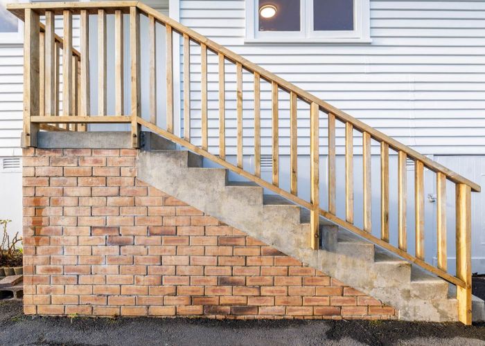  at 14 Juniper Road, Sunnynook, North Shore City, Auckland