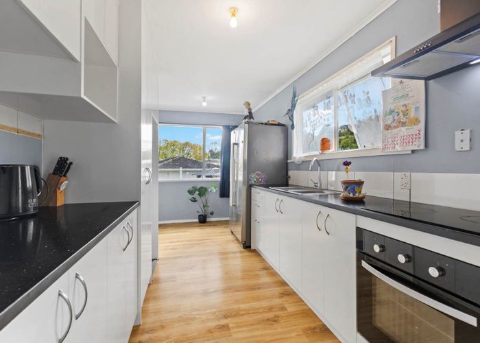  at 24 Redcrest Avenue, Red Hill, Papakura, Auckland