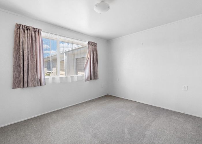  at 73 Tuhikaramea Road, Dinsdale, Hamilton, Waikato