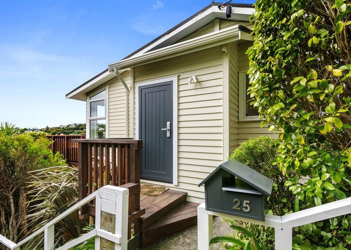  at 25 Voltaire Street, Karori, Wellington