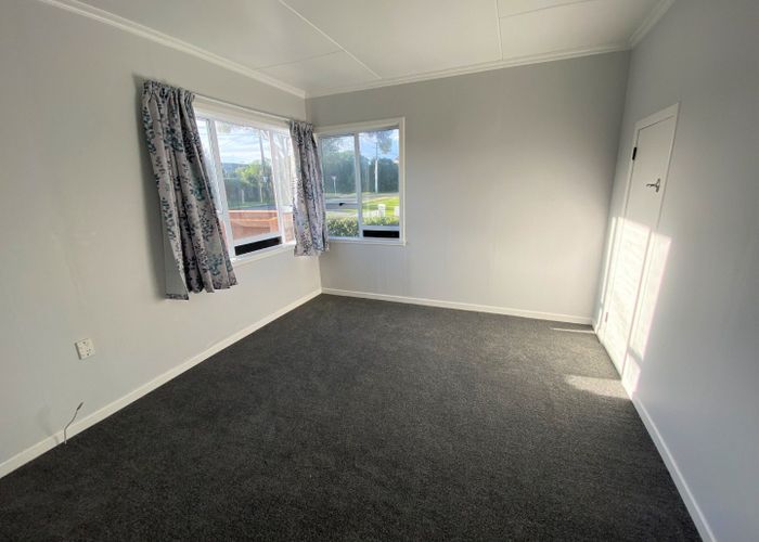  at 8 Taupata Street, Castlecliff, Whanganui, Manawatu / Whanganui