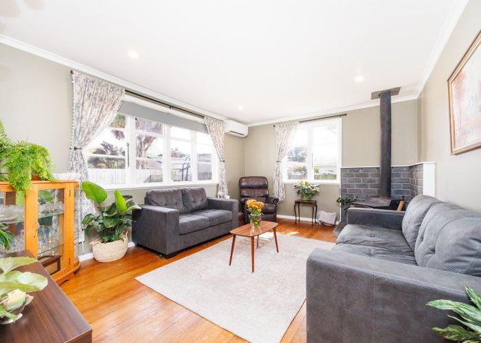  at 53E Port Street West, Feilding