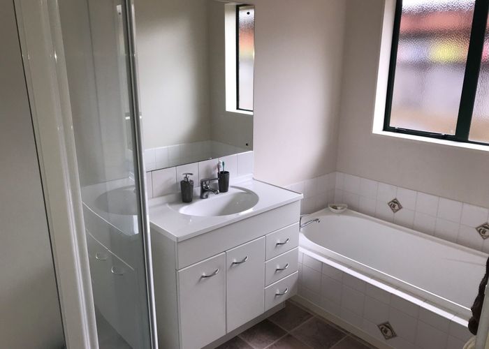  at 9 Kirk Close, Rototuna, Hamilton