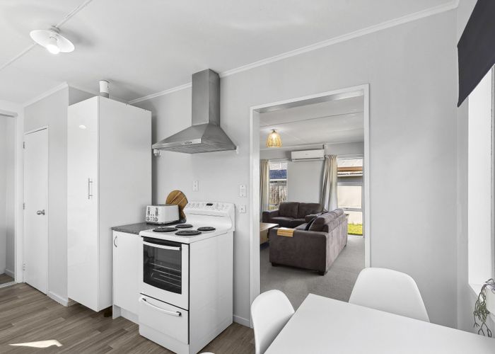  at 2/110 Parkers Road, Tahunanui, Nelson