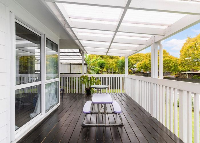  at 35 Kindergarten Drive, Conifer Grove, Papakura, Auckland