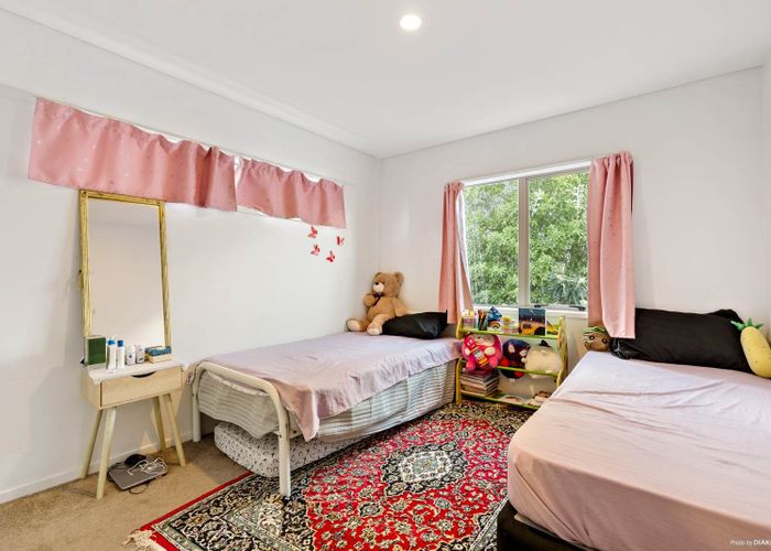  at 3/4 Ambrico Place, New Lynn, Waitakere City, Auckland