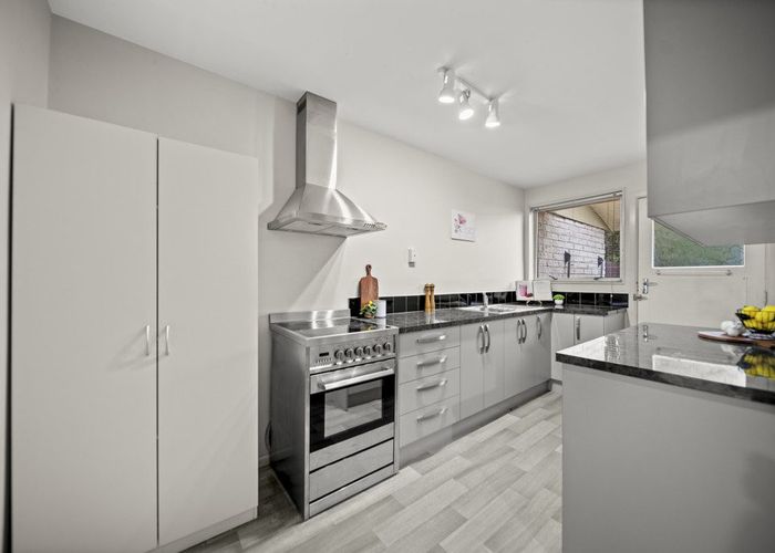  at 3/33 Fairfield Avenue, Addington, Christchurch City, Canterbury