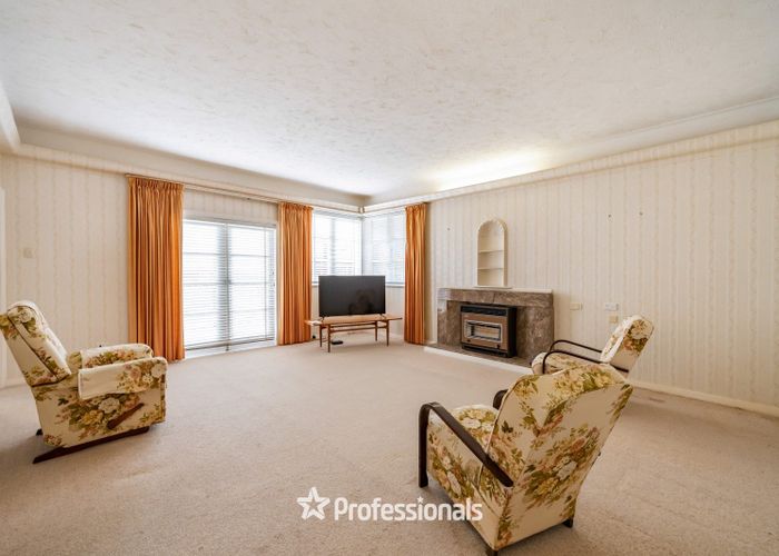  at 70 Hay Street, Naenae, Lower Hutt, Wellington