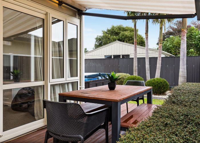  at 2 Warwick Crescent, Taradale, Napier, Hawke's Bay