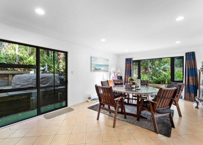  at 48 Kate Sheppard Avenue, Torbay, North Shore City, Auckland