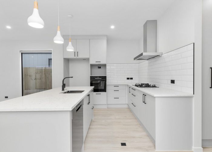  at 21 Akakura Terrace, Peacocke, Hamilton