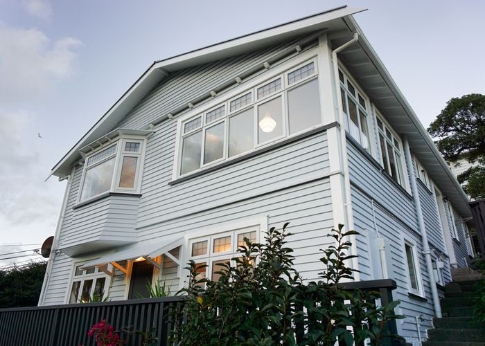  at 53 Clyde Street, Island Bay, Wellington