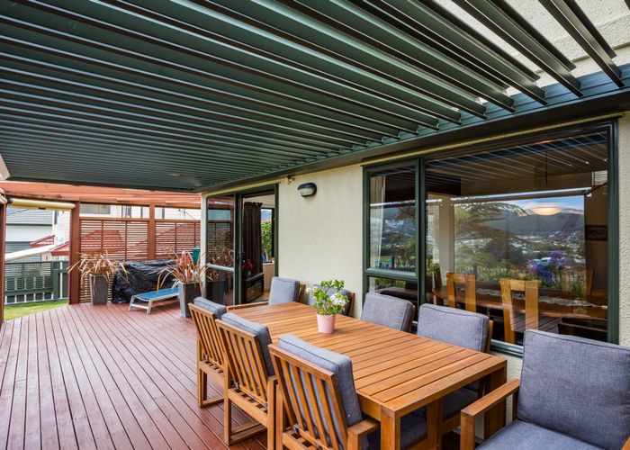  at 138 Woodman Drive, Tawa, Wellington