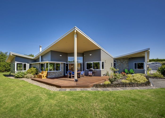  at 18 Scarrott Road, Bay View, Napier
