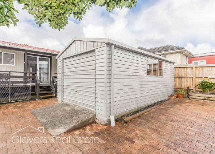  at 29 Rosier Road, Glen Eden, Auckland