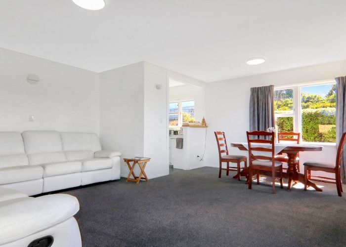  at 85 Normandale Rd, Normandale, Lower Hutt, Wellington