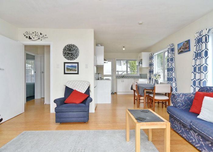  at 4/9 Division Street, Riccarton, Christchurch City, Canterbury