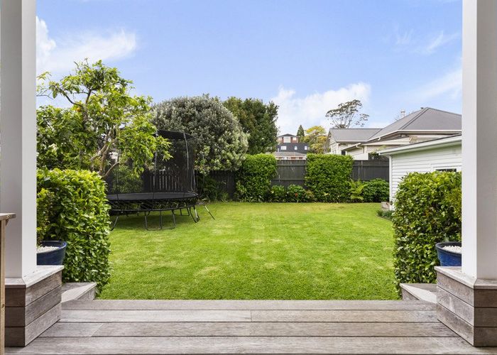  at 10 Hardington Street, Onehunga, Auckland City, Auckland