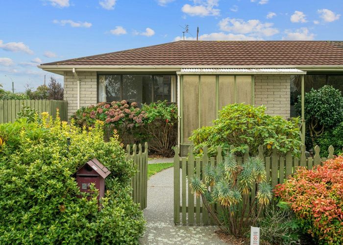  at 1/6 Steadman Road, Broomfield, Christchurch