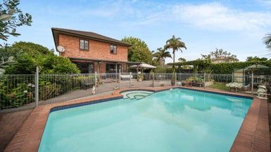  at 16 Len Garlick Place, Pahurehure, Papakura