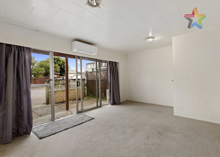  at 8C Montgomery Crescent, Clouston Park, Upper Hutt