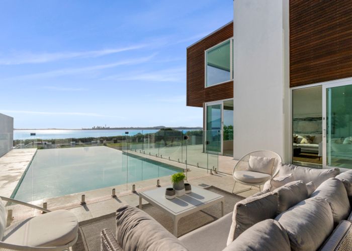  at 11 Karemoana Drive, Te Atatu Peninsula, Auckland