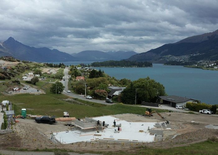  at 9 Spring Hill Road, Kelvin Heights, Queenstown-Lakes, Otago