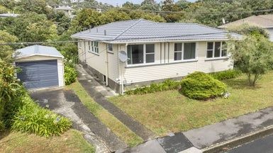  at 4 Warren Street, Paparangi, Wellington