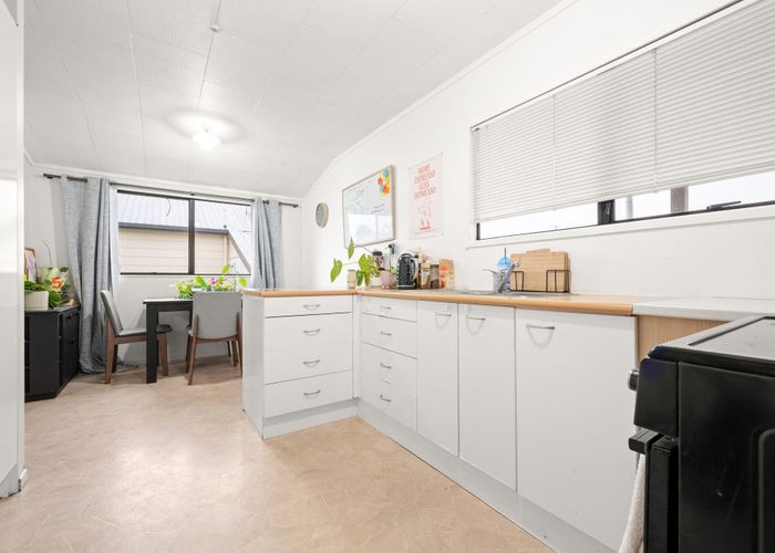  at 5 Silkwood Lane, Melville, Hamilton, Waikato