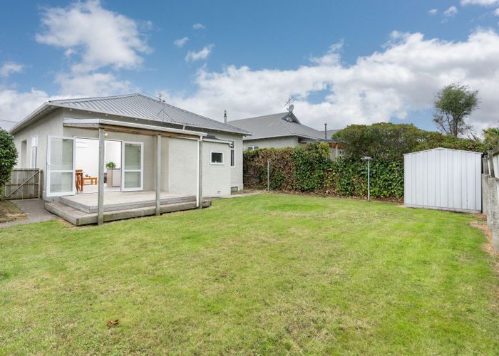  at 6 West Avenue, Saint Clair, Dunedin, Otago