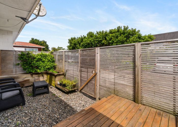  at 3/76 Riversdale Road, Avondale, Auckland City, Auckland