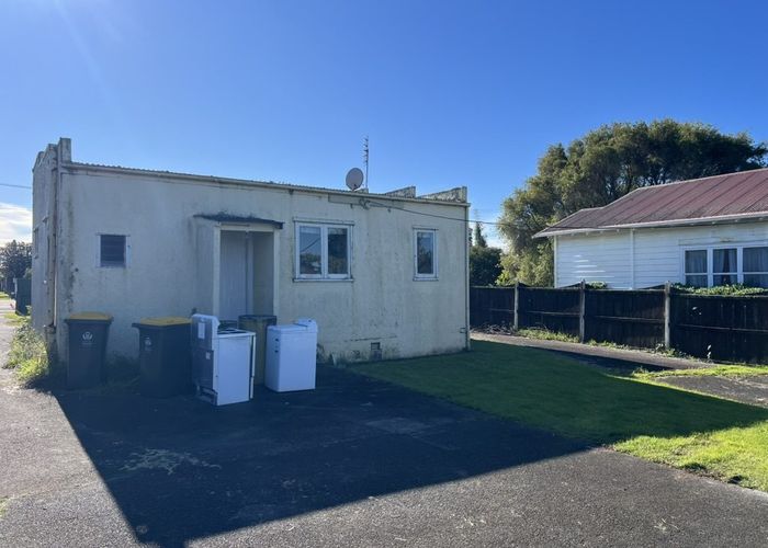  at 160 Puhinui Road, Papatoetoe, Manukau City, Auckland