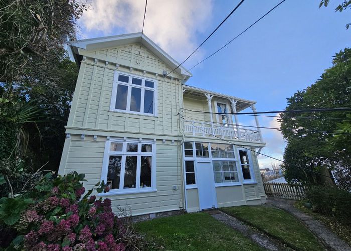  at 90 Kelburn Parade, Kelburn, Wellington, Wellington