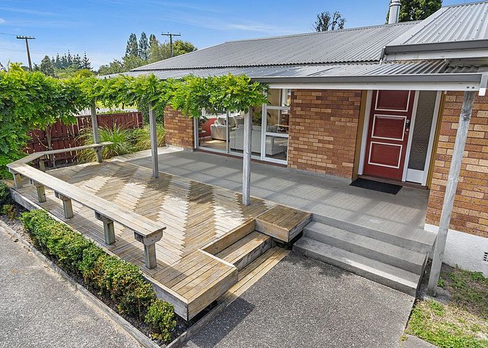  at 11 Regent Street, Silverdale, Hamilton