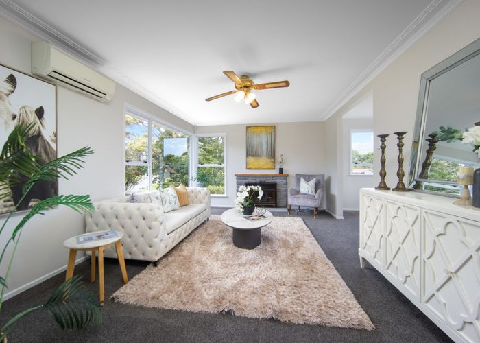  at 75 La Rosa Street, Green Bay, Waitakere City, Auckland