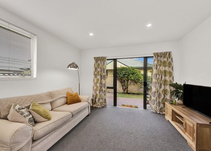  at 9/90 Hawke Street, New Brighton, Christchurch City, Canterbury