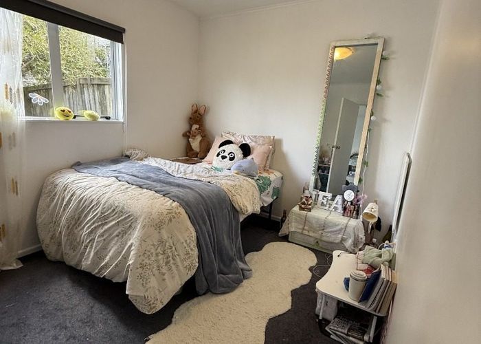  at 1/1 Titoki Street, Te Atatu Peninsula, Waitakere City, Auckland