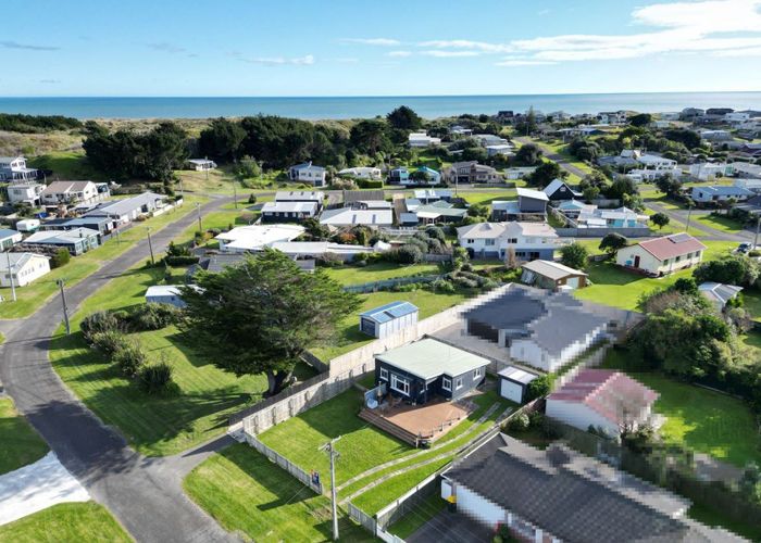  at 3 Chrystall Street, Foxton Beach, Foxton