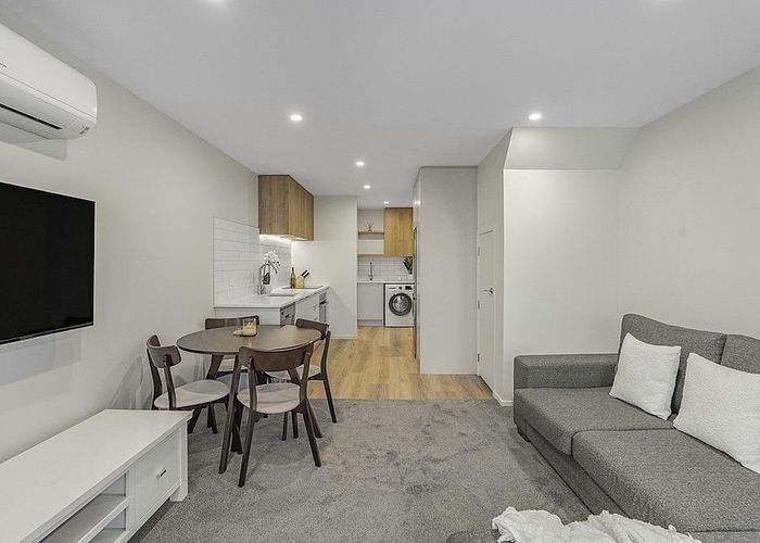  at 8 Te Ara O Ralph Olsen, Wainuiomata, Lower Hutt, Wellington